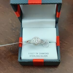 1/10CT TW DIAMOND Sterling silver